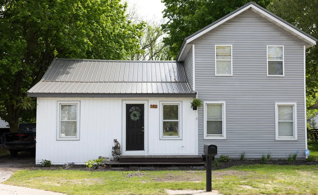 140 E South Avenue Unknown City MI 49421