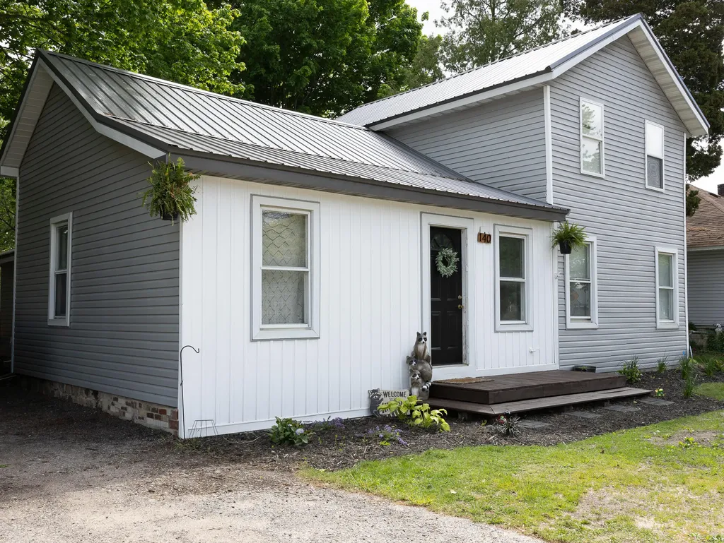 140 E South Avenue Unknown City MI 49421