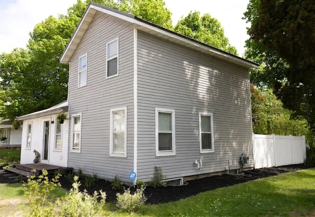140 E South Avenue Unknown City MI 49421