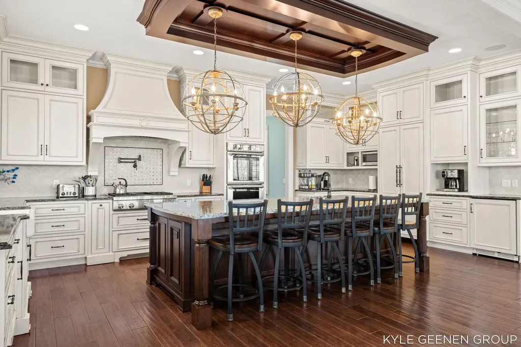 2817 Lakeshore Drive Saugatuck Township MI 49408