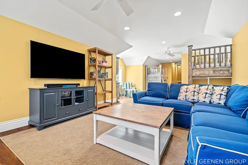 2817 Lakeshore Drive Saugatuck Township MI 49408
