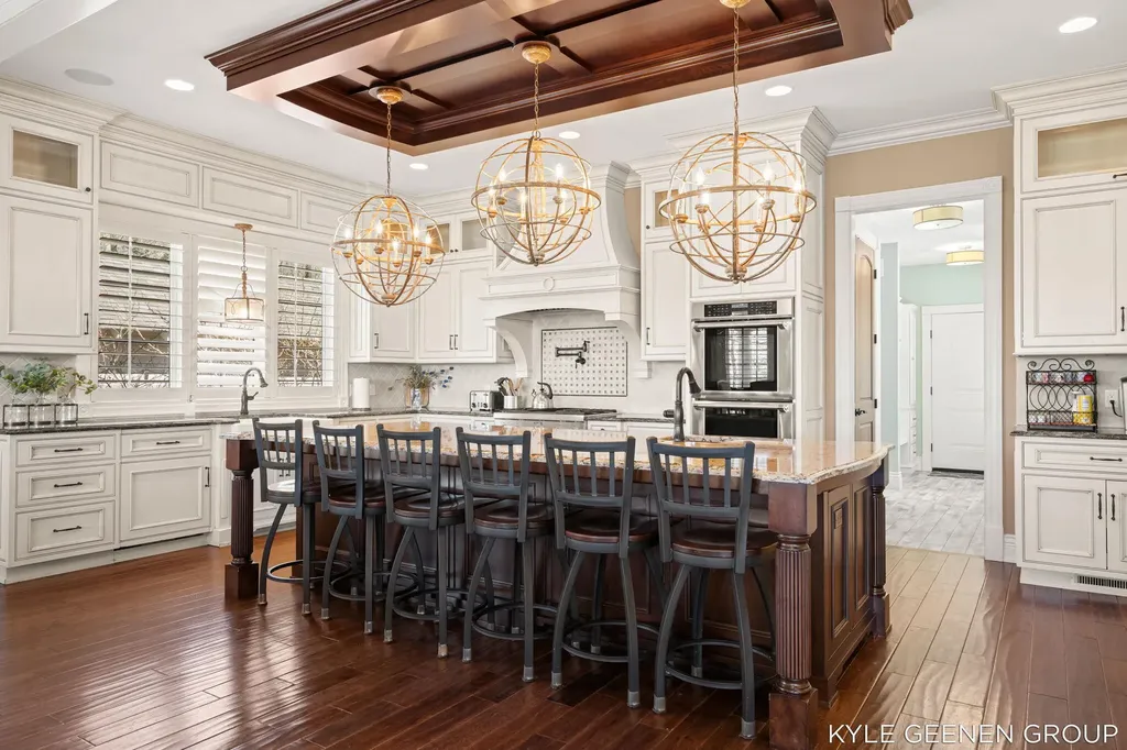 2817 Lakeshore Drive Saugatuck Township MI 49408
