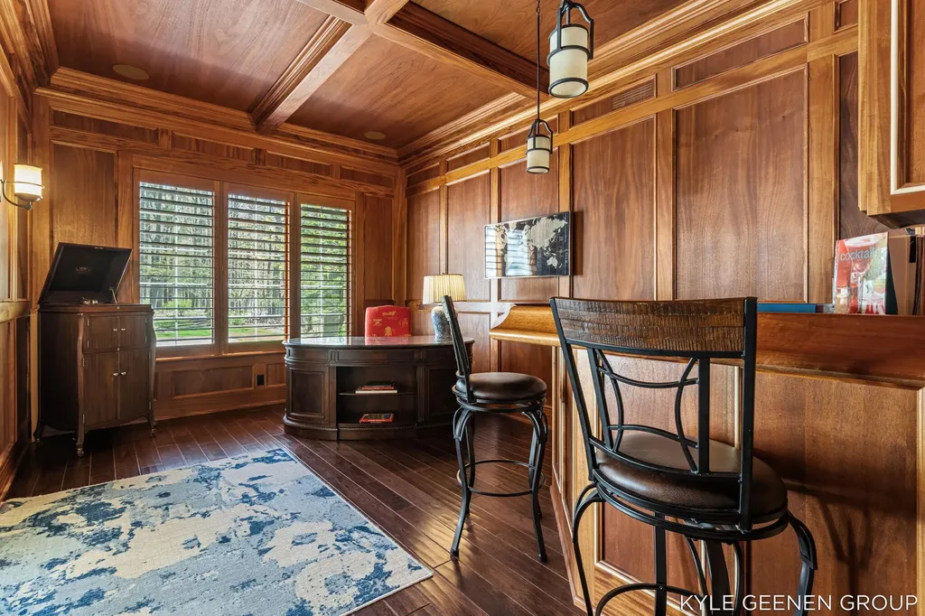 2817 Lakeshore Drive Saugatuck Township MI 49408