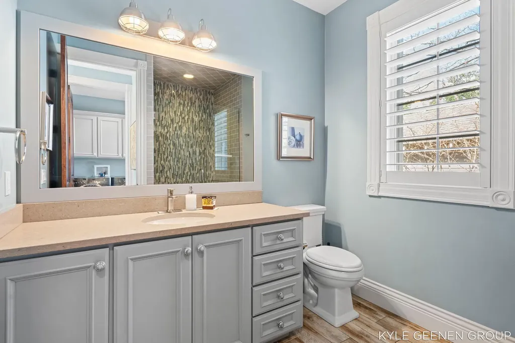 2817 Lakeshore Drive Saugatuck Township MI 49408