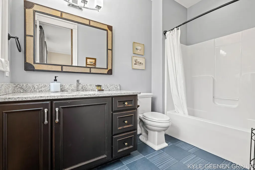 2817 Lakeshore Drive Saugatuck Township MI 49408