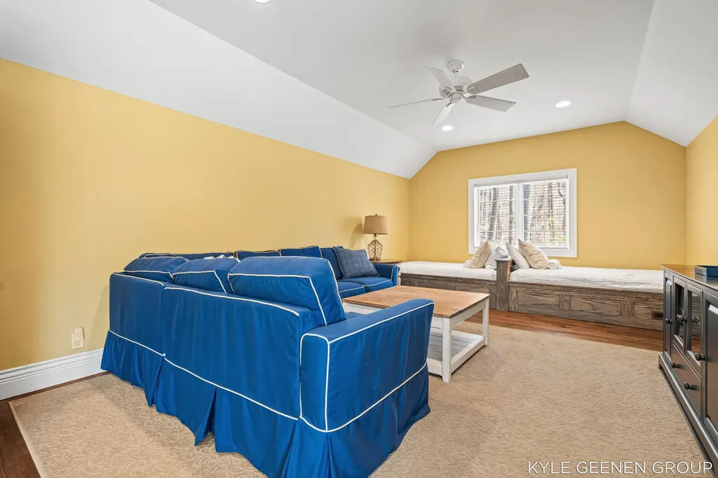 2817 Lakeshore Drive Saugatuck Township MI 49408