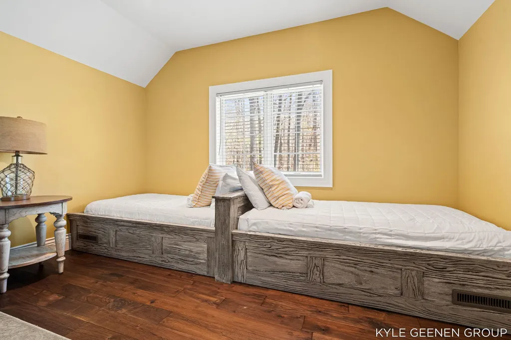 2817 Lakeshore Drive Saugatuck Township MI 49408
