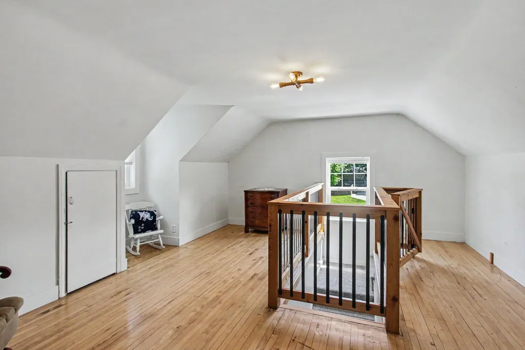 1222 W 32nd Street Holland City MI 49423