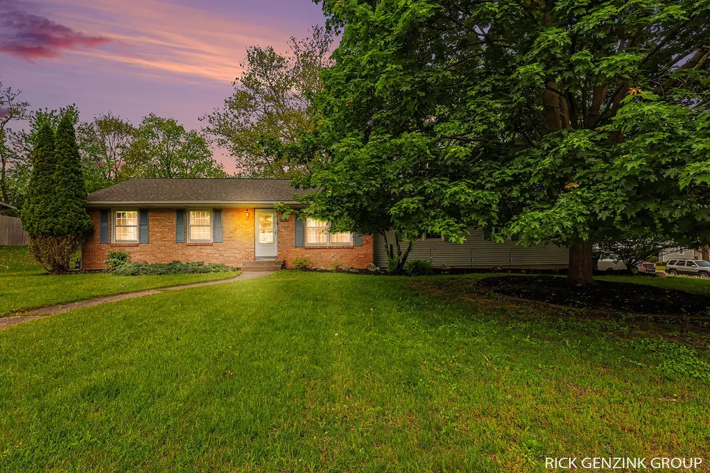 3421 Senora Avenue SE Grand Rapids City MI 49508