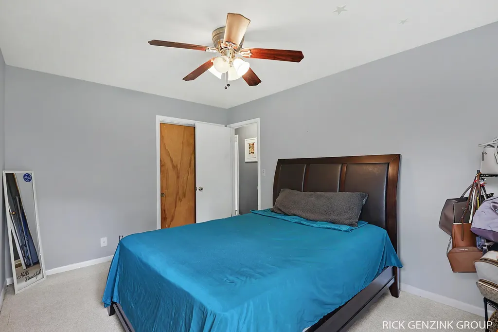 3421 Senora Avenue SE Grand Rapids City MI 49508