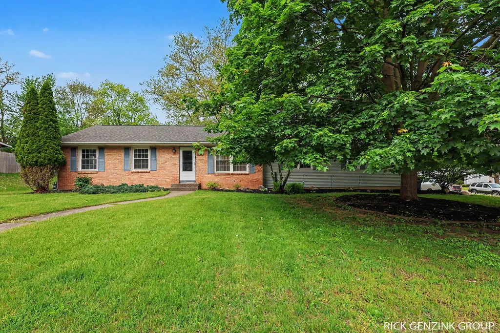 3421 Senora Avenue SE Grand Rapids City MI 49508