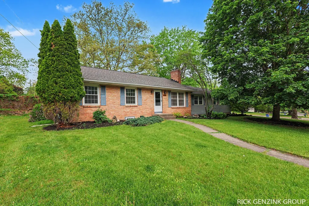 3421 Senora Avenue SE Grand Rapids City MI 49508