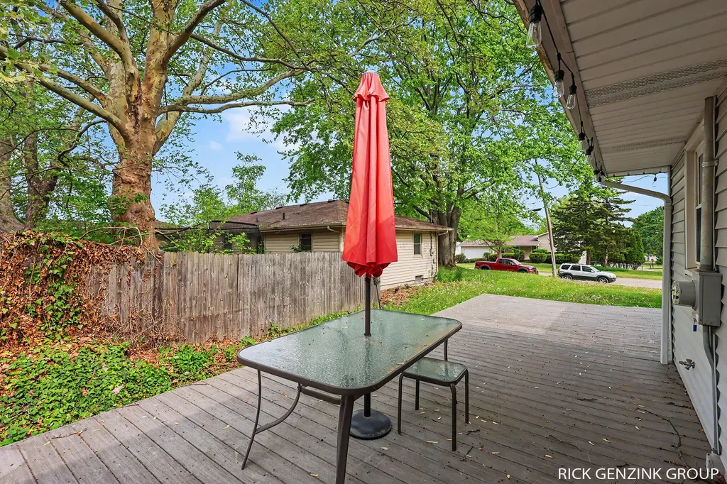 3421 Senora Avenue SE Grand Rapids City MI 49508