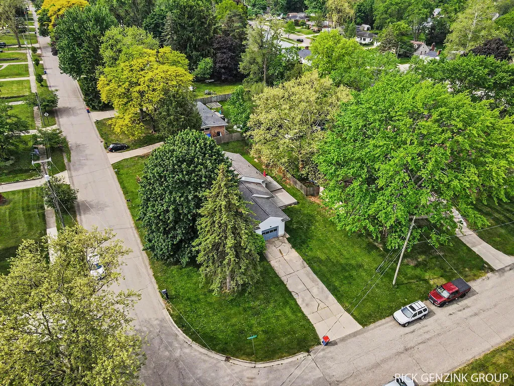 3421 Senora Avenue SE Grand Rapids City MI 49508