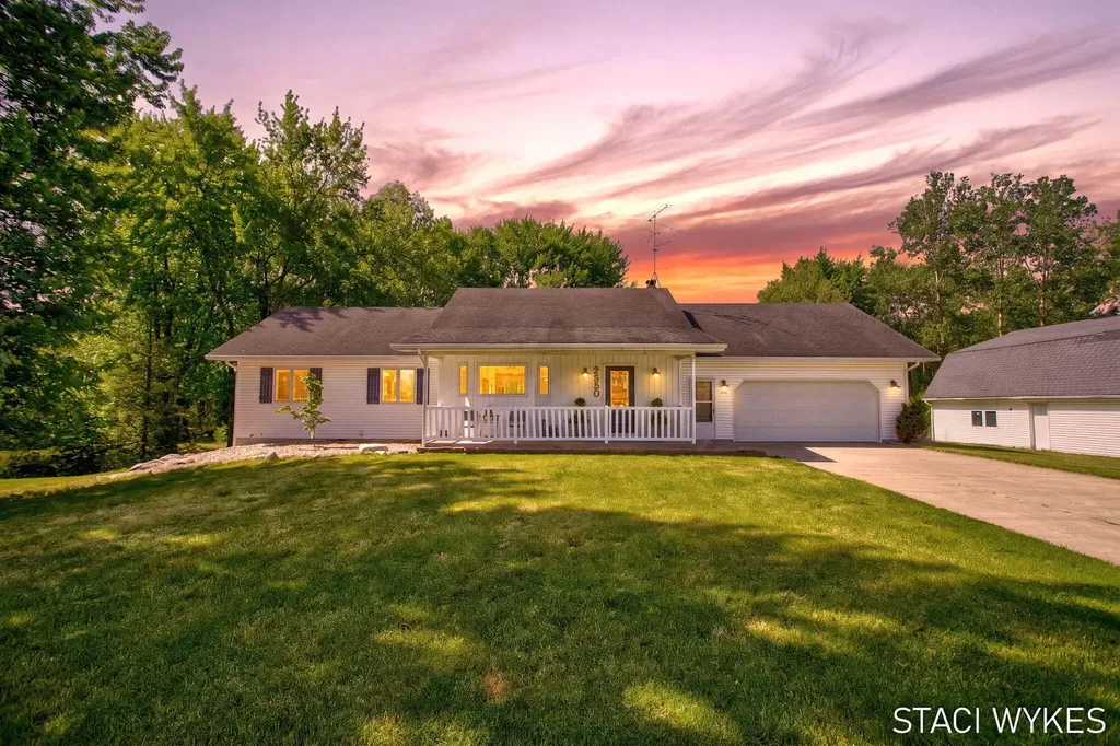 2550 Ranchland Drive SW Byron Township MI 49315