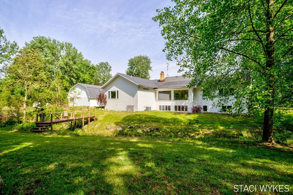 2550 Ranchland Drive SW Byron Township MI 49315