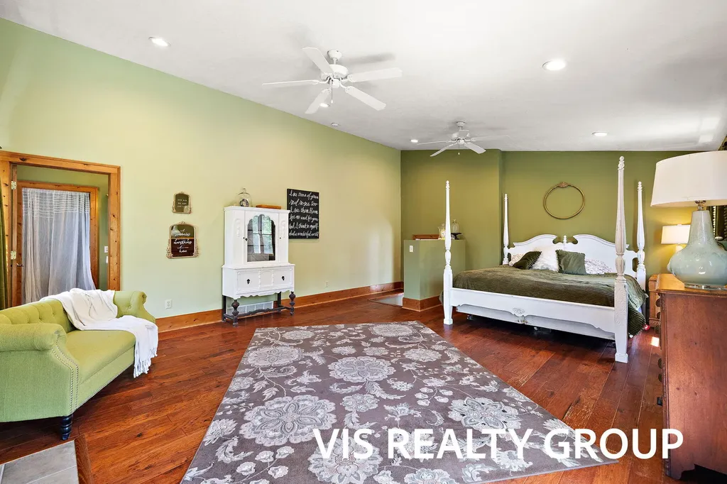 3266 S Slocum Road Ravenna Village MI 49451