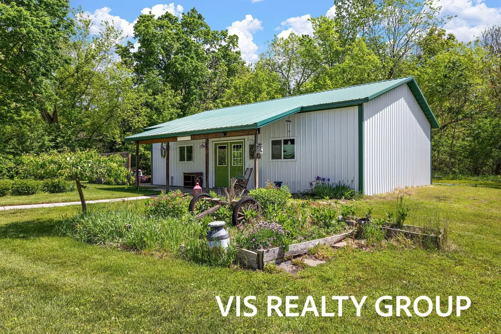 3266 S Slocum Road Ravenna Village MI 49451