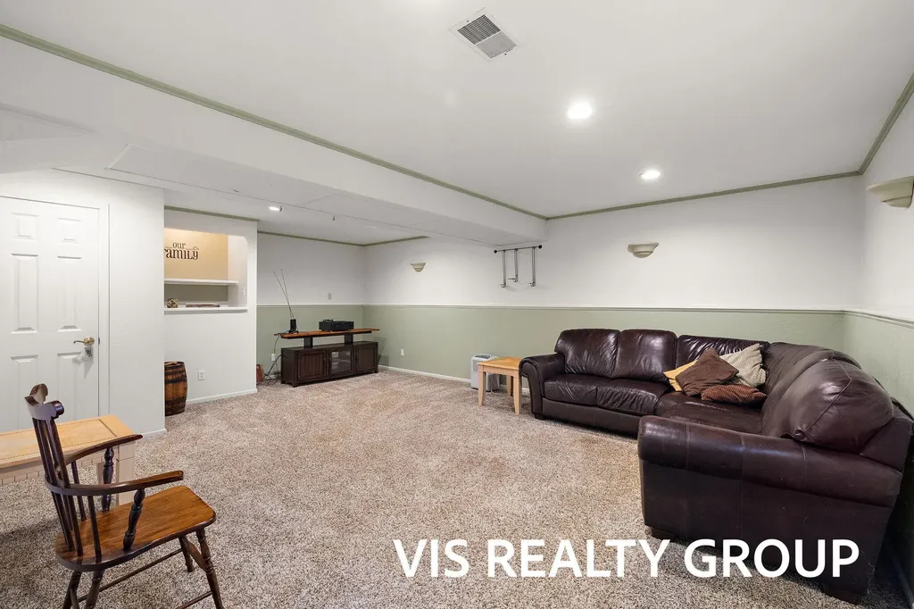 3266 S Slocum Road Ravenna Village MI 49451