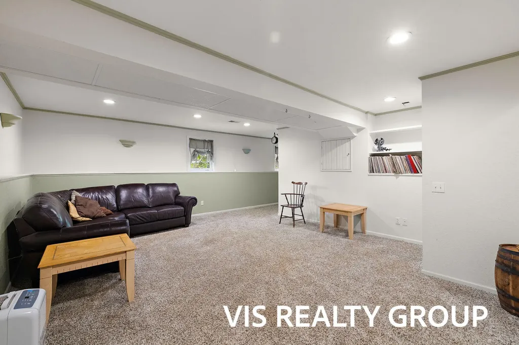 3266 S Slocum Road Ravenna Village MI 49451