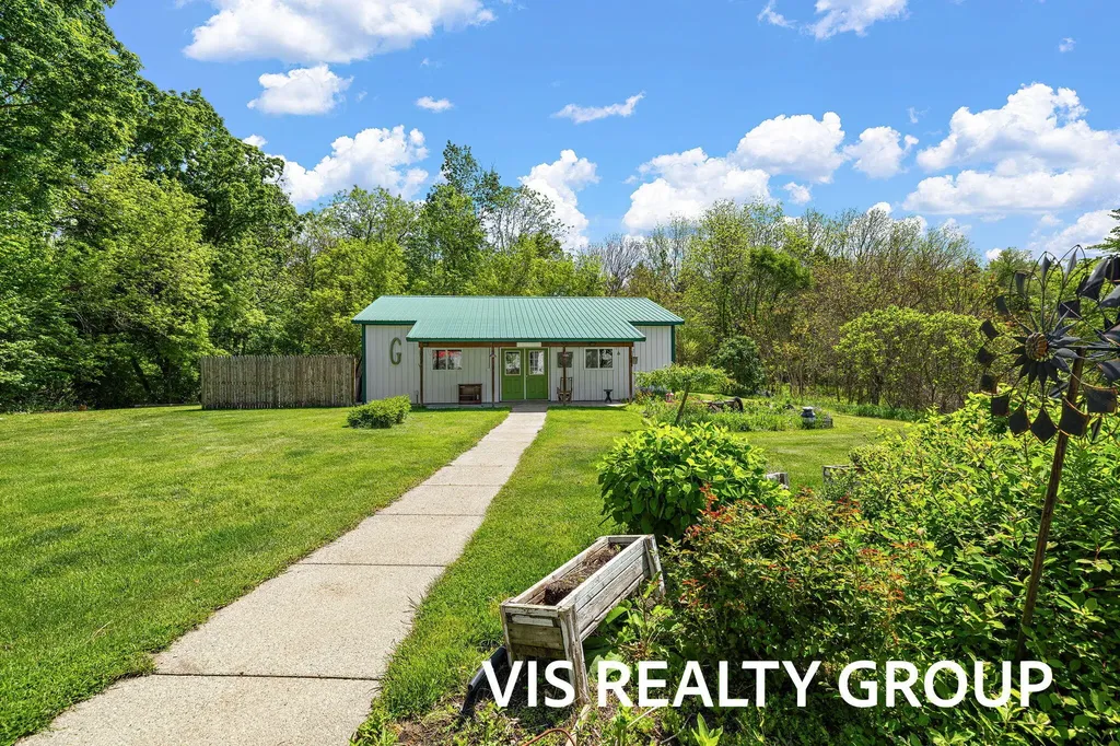 3266 S Slocum Road Ravenna Village MI 49451