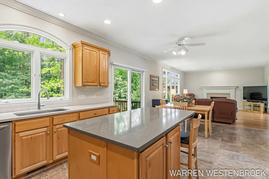 334 Tr Trail Park Township MI 49424