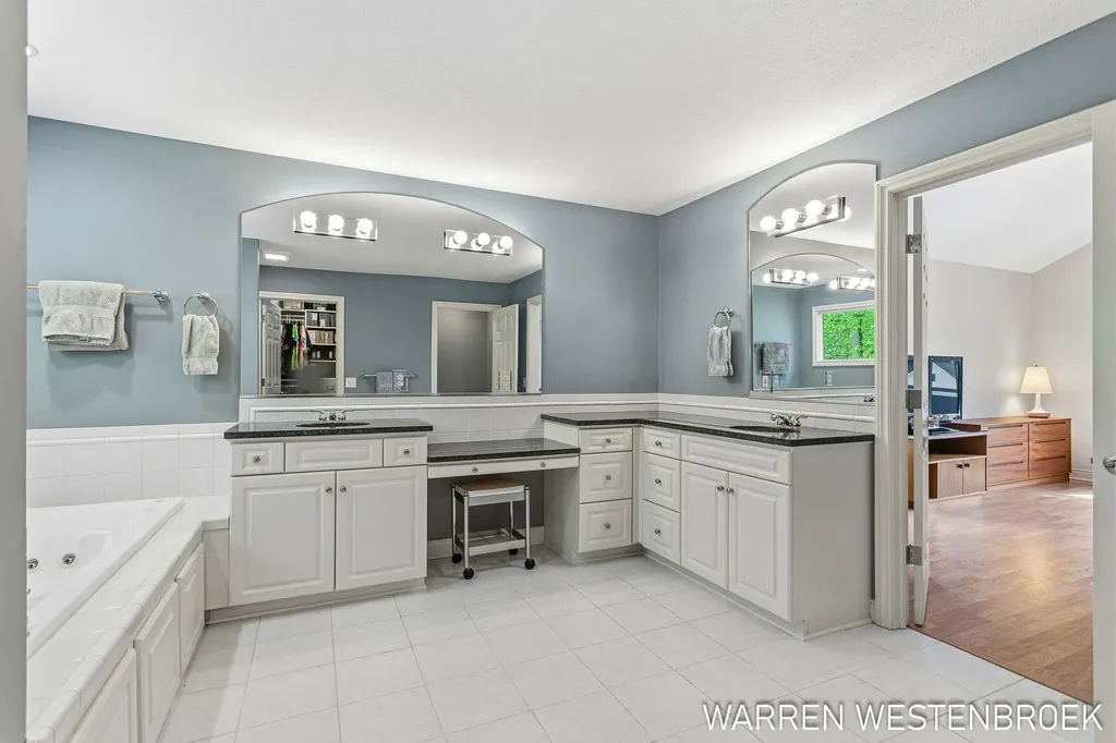 334 Tr Trail Park Township MI 49424