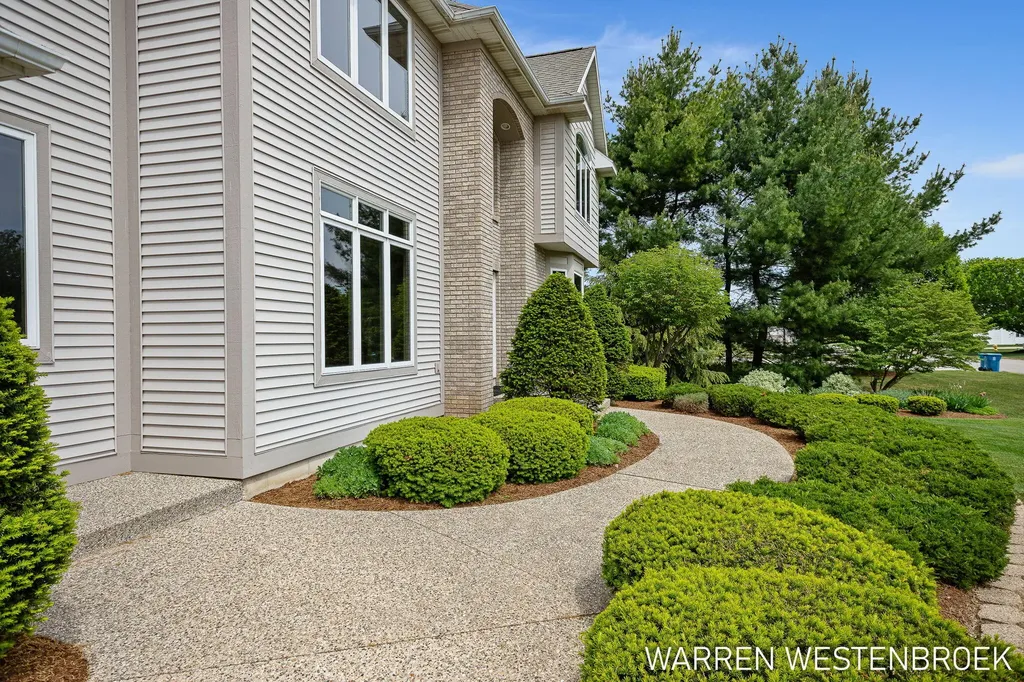 334 Tr Trail Park Township MI 49424