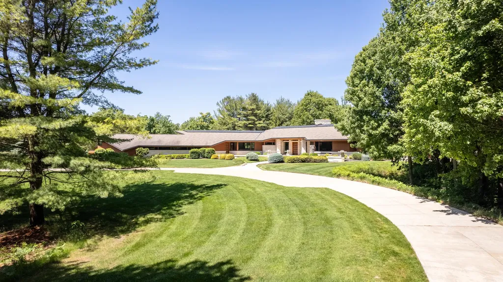 6479 144th Avenue Laketown Township MI 49423