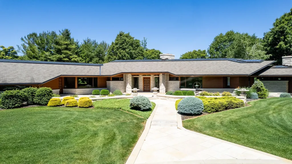 6479 144th Avenue Laketown Township MI 49423