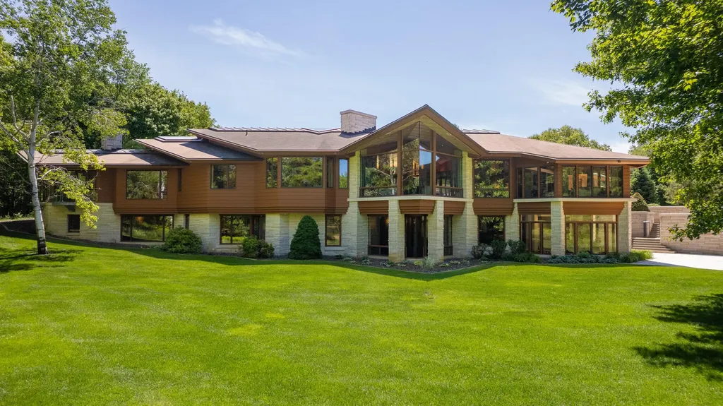 6479 144th Avenue Laketown Township MI 49423