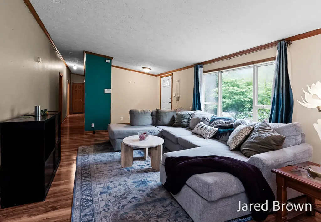 1436 Auble Road Laketon Township MI 49445
