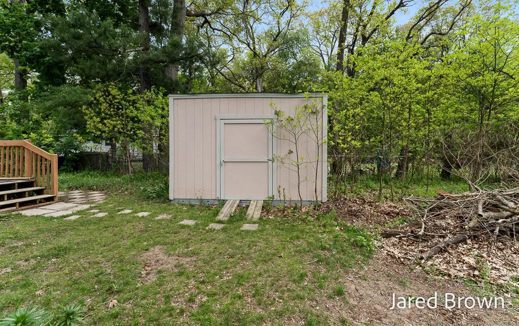 1436 Auble Road Laketon Township MI 49445