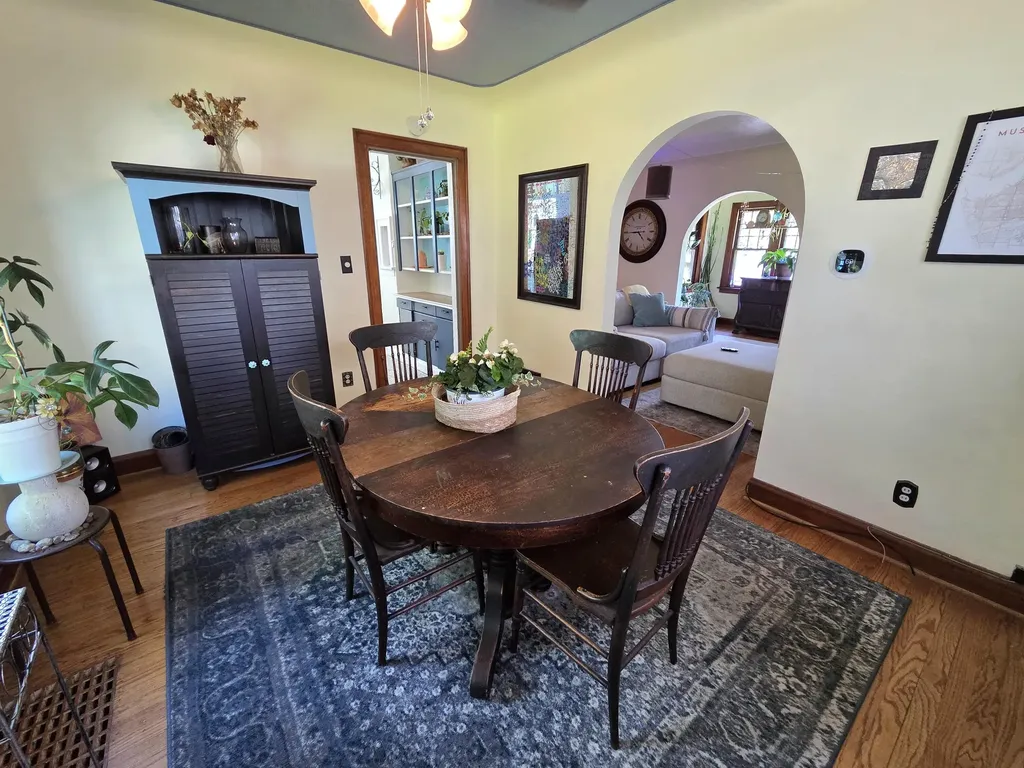 2224 Morton Avenue Muskegon City MI 49441