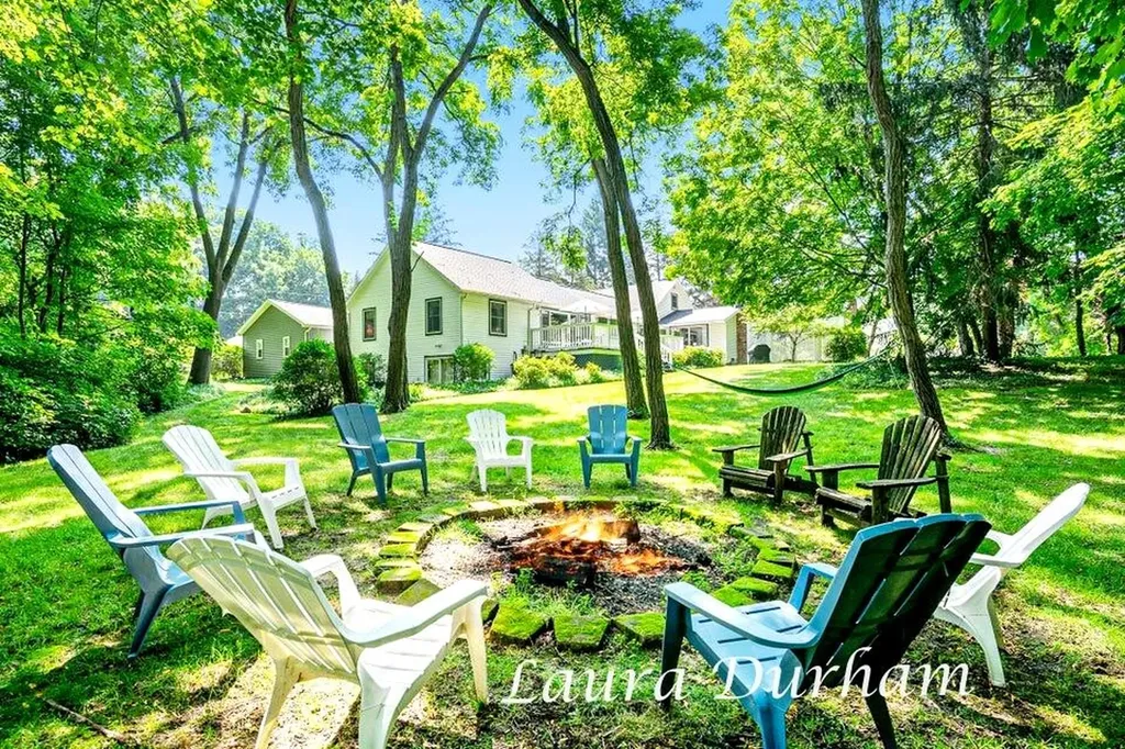 6533 Clearbrook Drive Saugatuck Township MI 49453