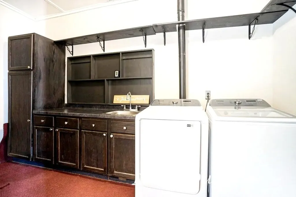 6533 Clearbrook Drive Saugatuck Township MI 49453