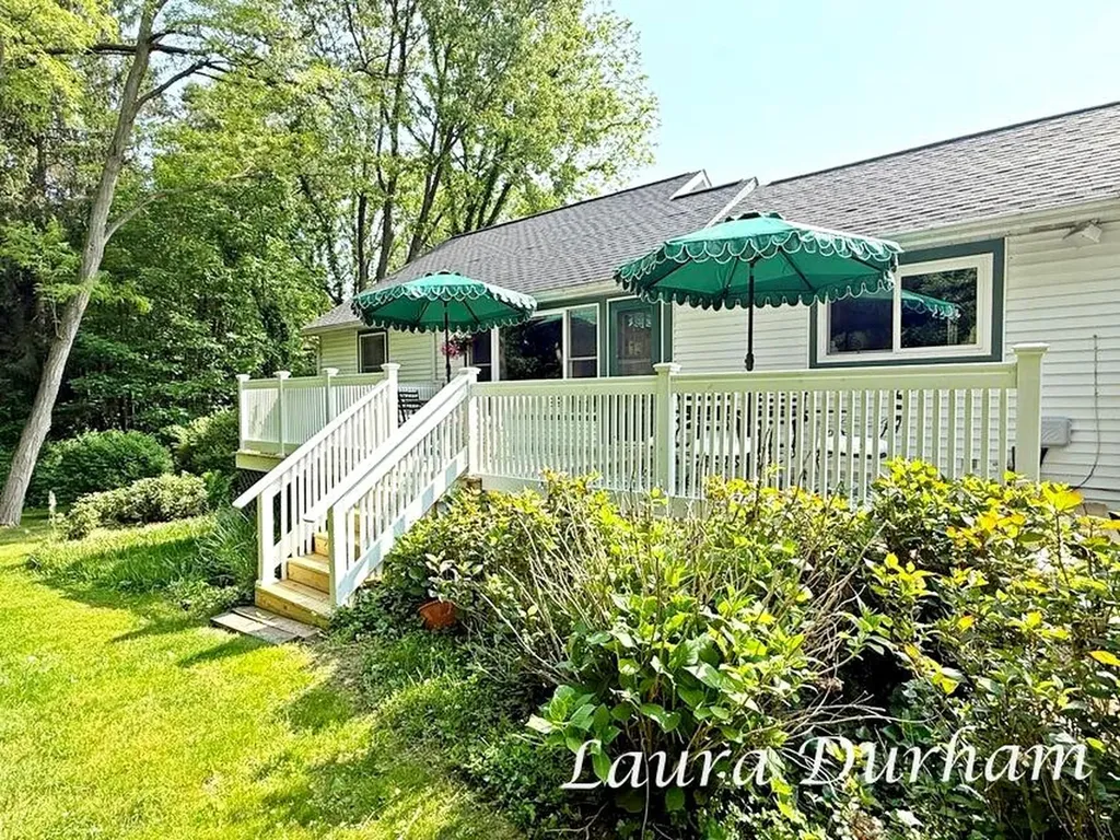 6533 Clearbrook Drive Saugatuck Township MI 49453