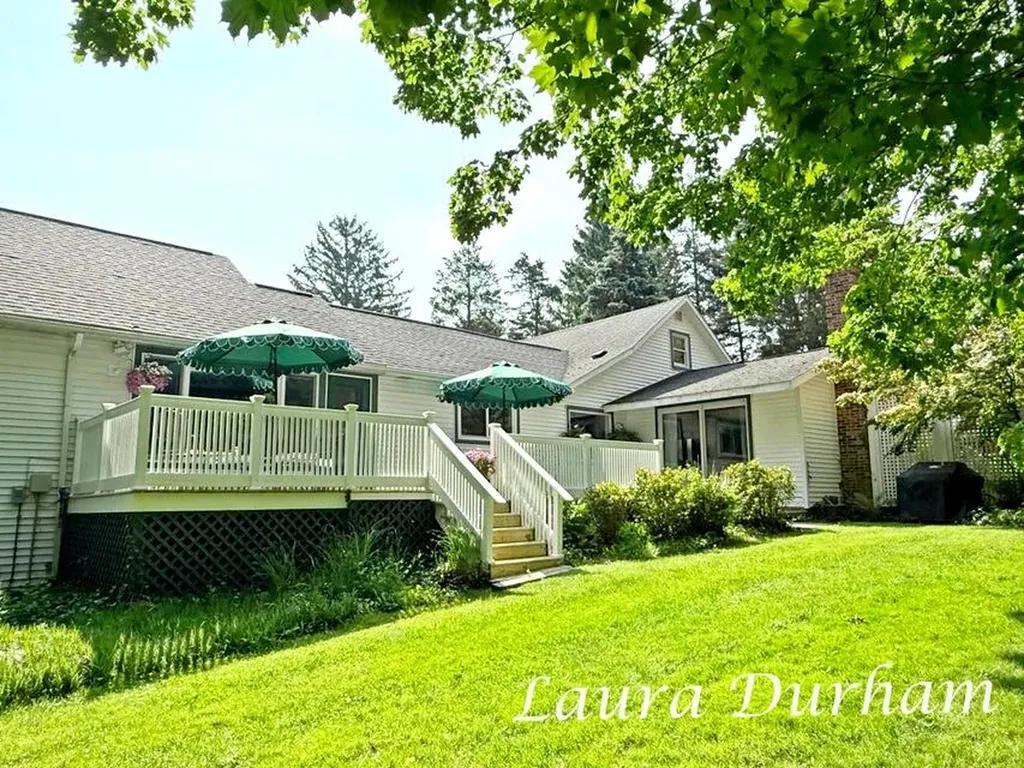 6533 Clearbrook Drive Saugatuck Township MI 49453