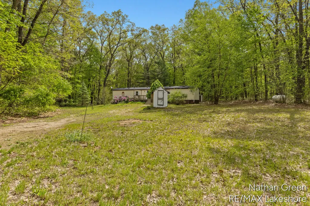 957 Maple Street Lee Township MI 49450