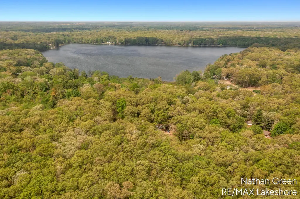 957 Maple Street Lee Township MI 49450