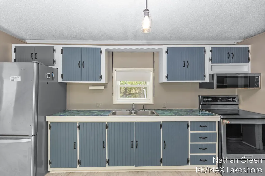 957 Maple Street Lee Township MI 49450