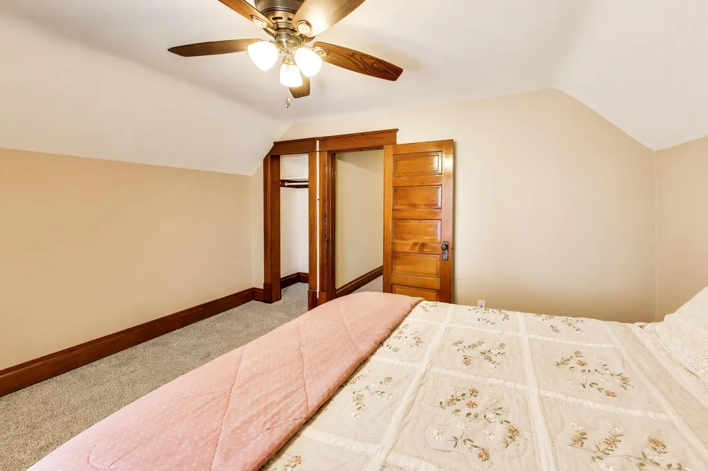 40 W 18th Street Holland City MI 49423