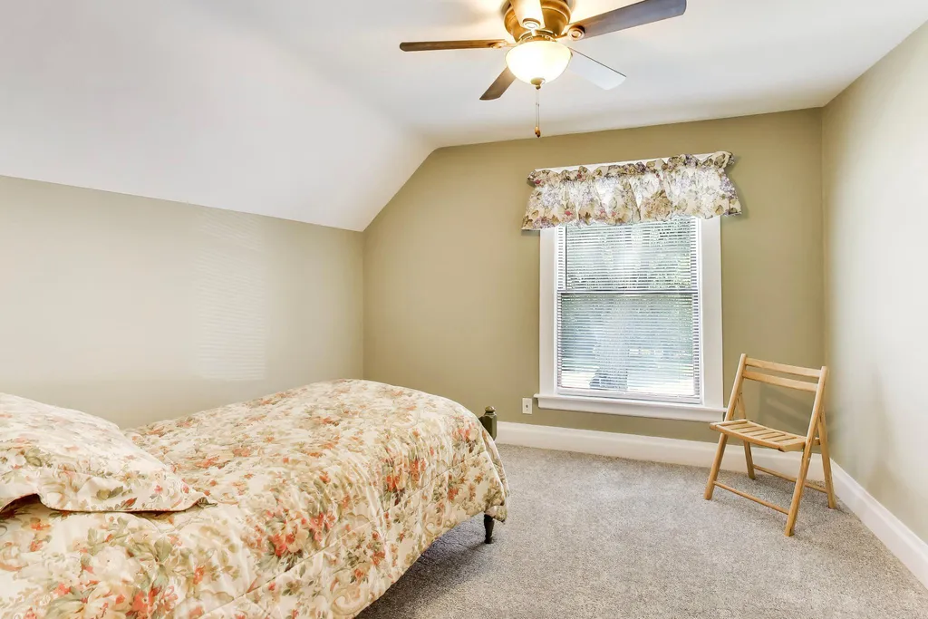 40 W 18th Street Holland City MI 49423