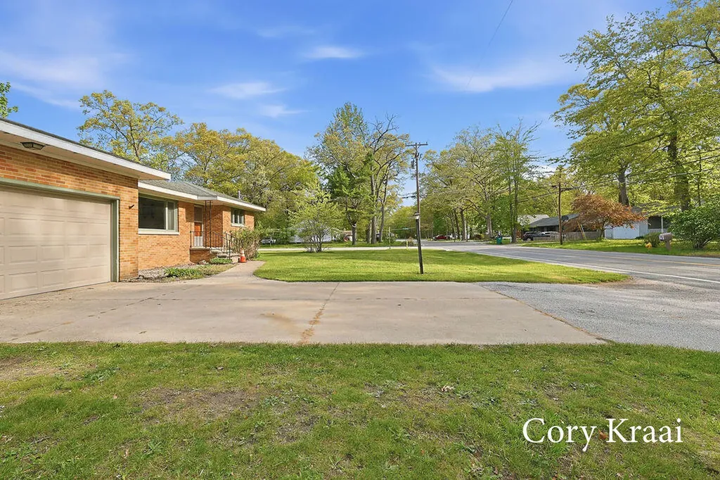 205 S Buys Road Laketon Township MI 49445