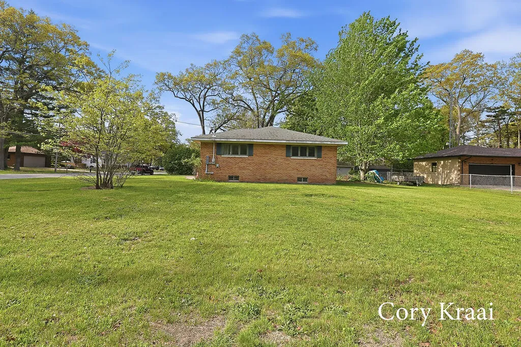 205 S Buys Road Laketon Township MI 49445
