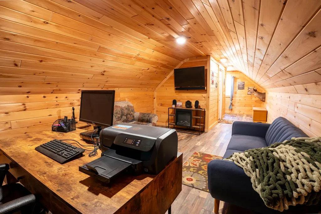 5936 S Rapids Road Logan Township MI 49402