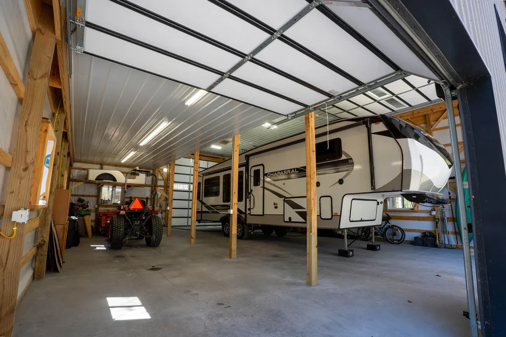 5936 S Rapids Road Logan Township MI 49402