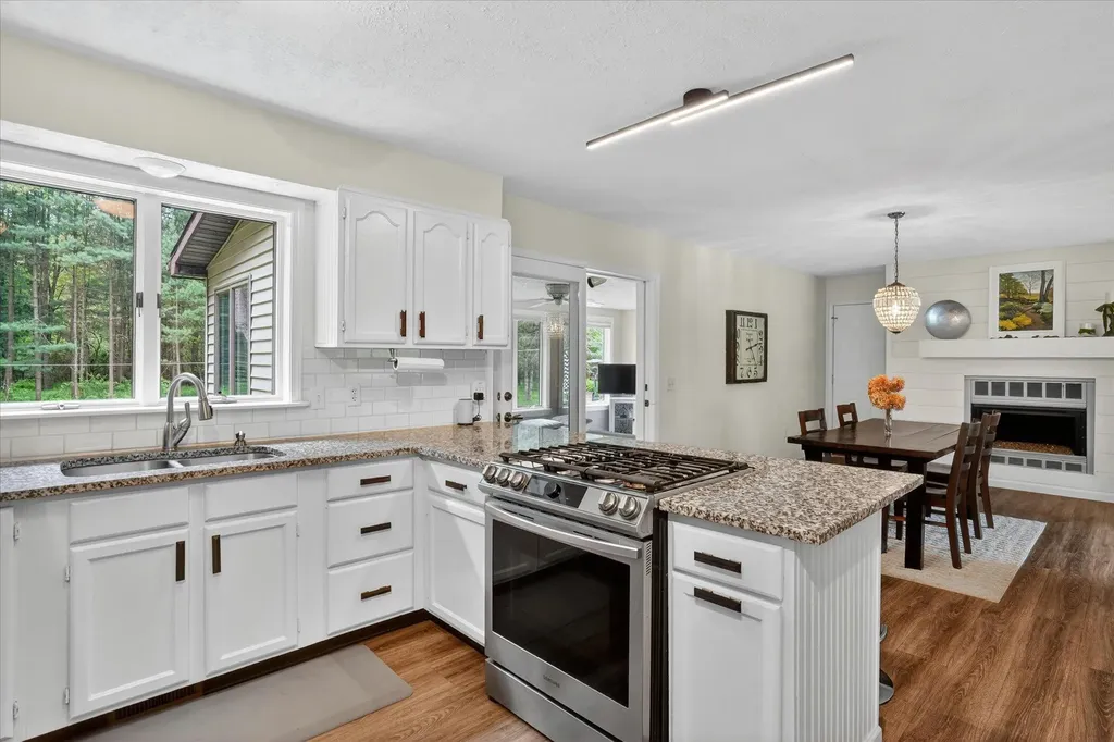 7300 W Victoria Drive Victor Township MI 48848