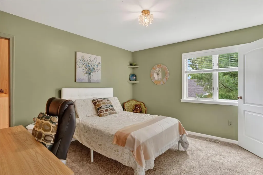 7300 W Victoria Drive Victor Township MI 48848