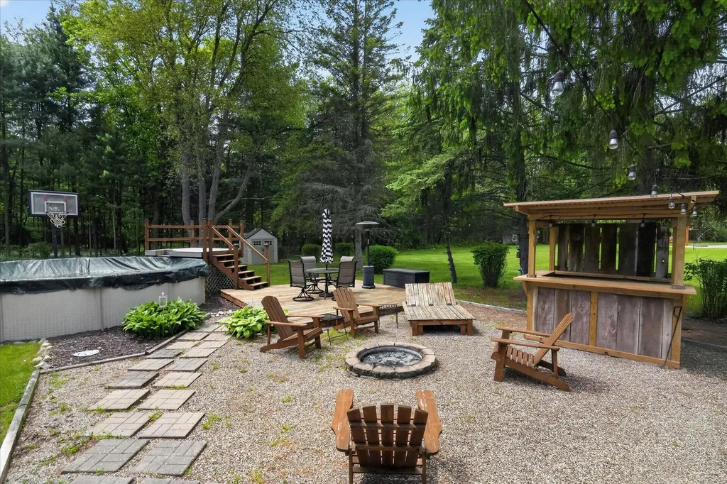 7300 W Victoria Drive Victor Township MI 48848